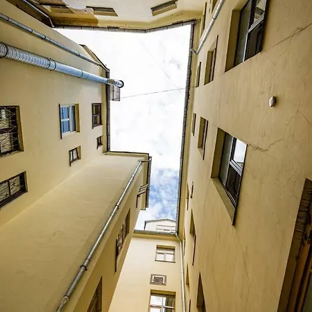 Old Jekaba Street アパート *